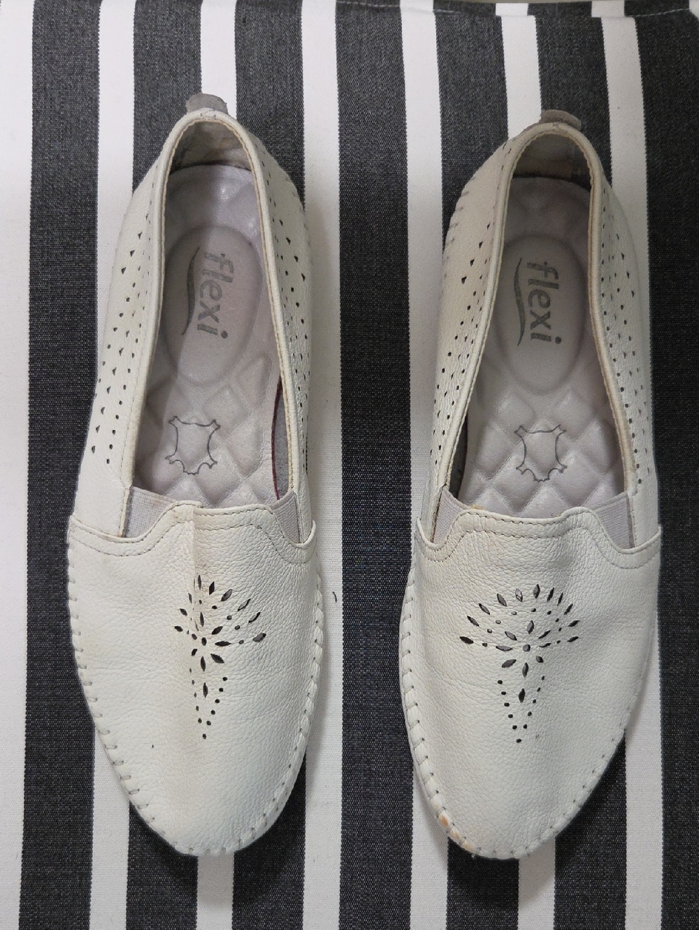 Flexi Slip On 7